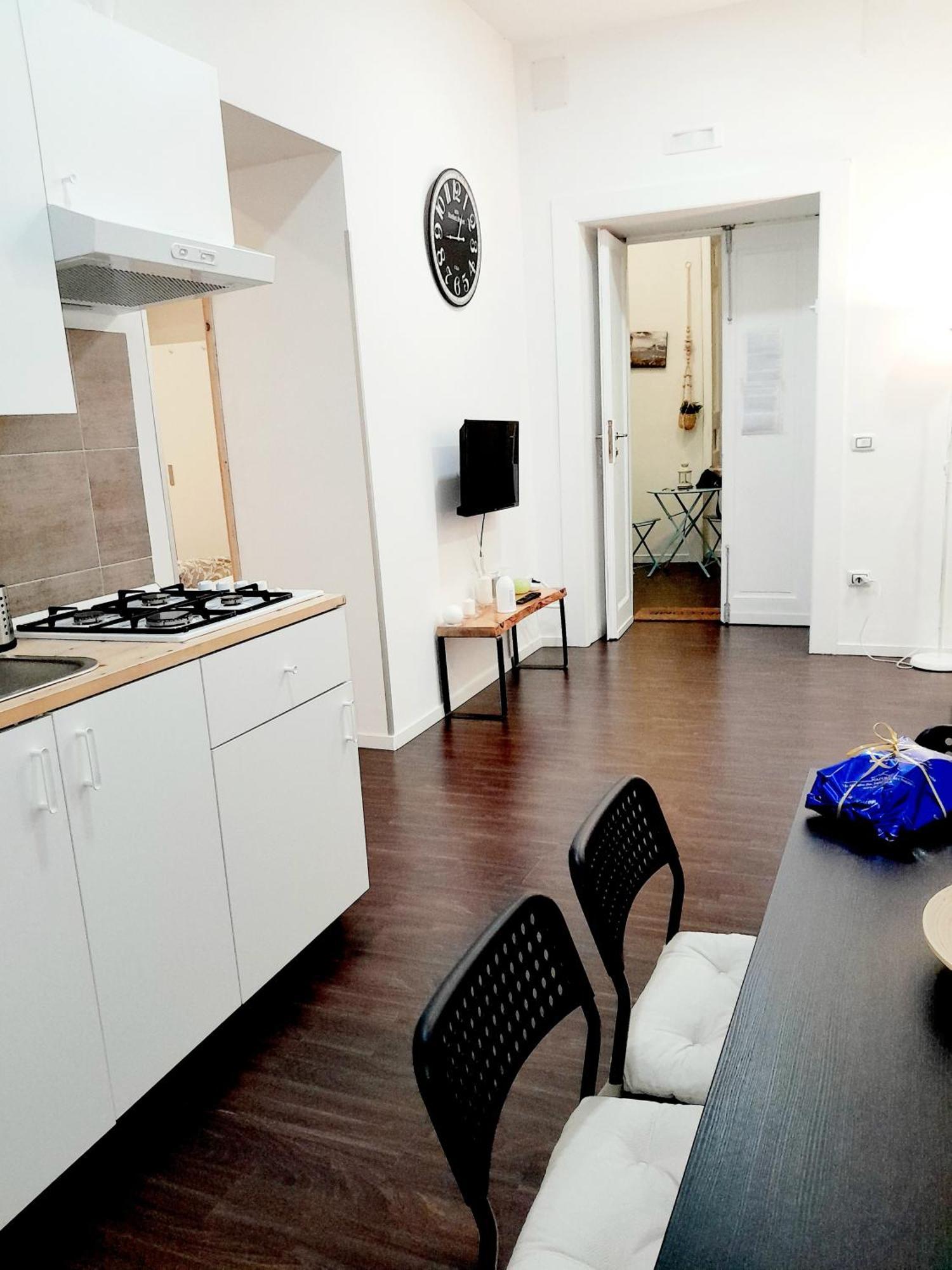 Ferienwohnung Piazza Carita' Centro Storico Neapel Zimmer foto